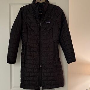 Patagonia Women's Black lightweight Puffer coat Black XS
